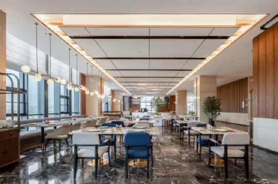 Hilton Garden Inn Fenyang YuLongWan