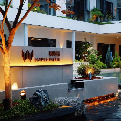 晚楓飯店·MAPLE HOTEL（萬象滙購物中心奧林匹克體育中心店） 茶园附近的飯店