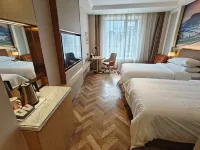 Vienna Hotel (Huarong Avenue) Hotels in Huarong