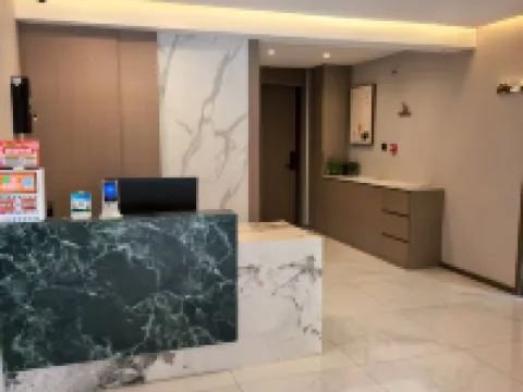 Zhenyue Hotel (Arxan Railway Station Hot Spring Scenic Area) Hotels in Arxan