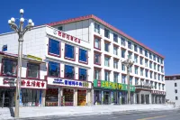 Tangke Muyun Light Luxury Hotel - موقف سيارات