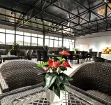 Youngsun Seasons Hotel(Zhenfu&Yunxi Middle School)