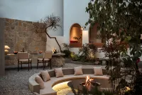 Azure · Above the Clouds (An All-Smart Designer's Guesthouse in Dali Old Town) - ที่มีฟิตเนส