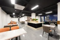 Kainade Hotel (Jieyang Jiedong People's Square)