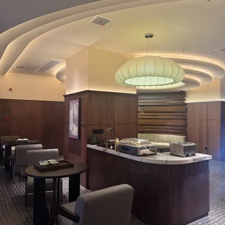 Linli Tangyue Hotel (Wu Yi Square Furong Square Subway Station)