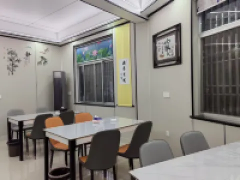 Tiantai Zhonglixunta Homestay (Guoqing Temple Scenic Area) - جديد