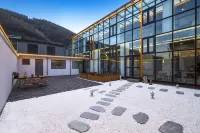 Green Mountain Not-Yet-Late Inn (Wutai Mountain Scenic Area Branch)