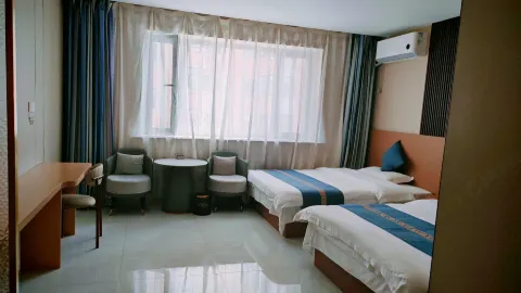 Luobei Baoquanling Shangcheng Express Hotel in Luobei