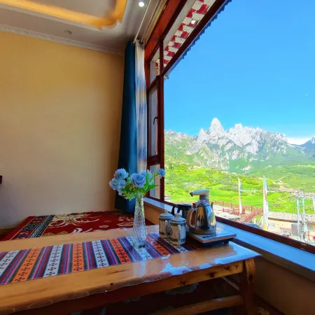 Zhagana Yangjin Guesthouse