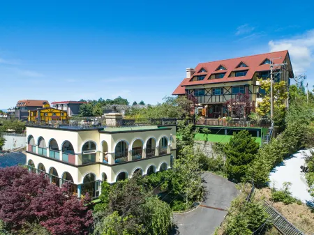 Egmont Situation Resort