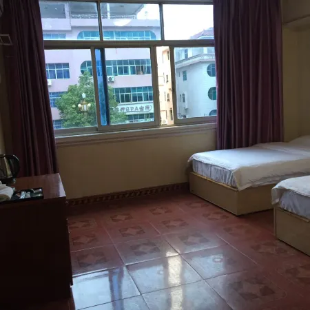 Le'an Huangchao Hotel