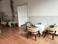 Hongyuan Yunshang Courtyard Boutique Homestay - Homestays