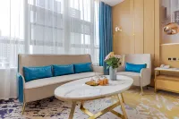 Chizhou Daqianmen Light Luxury Hotel فنادق في تشى جَو