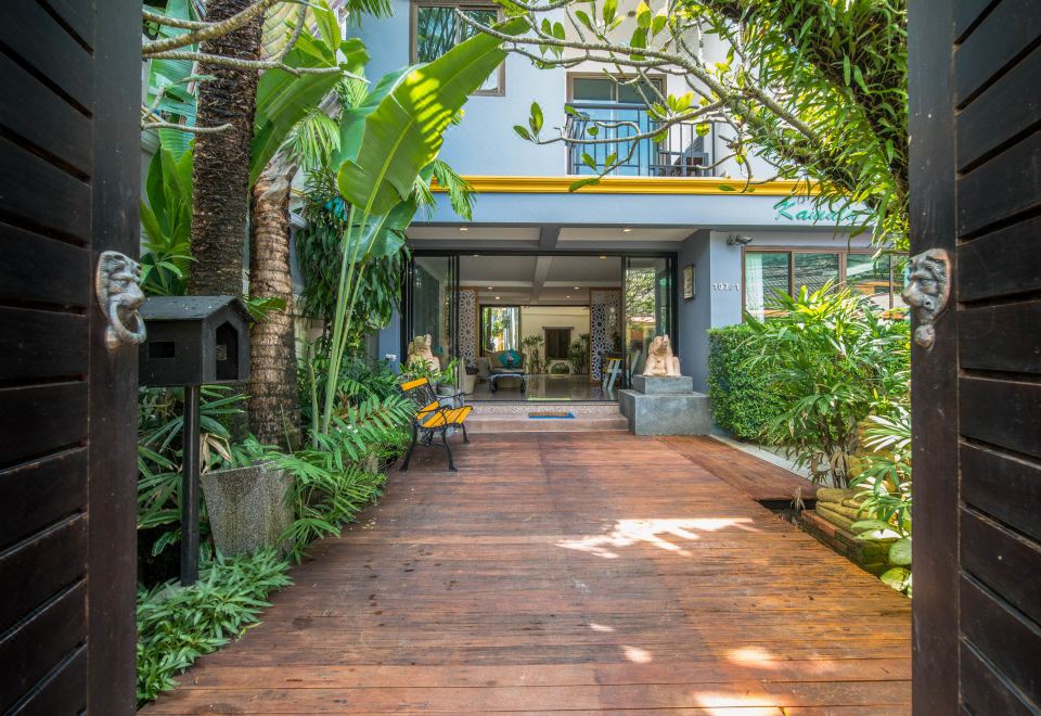 프린트 카말라 리조트