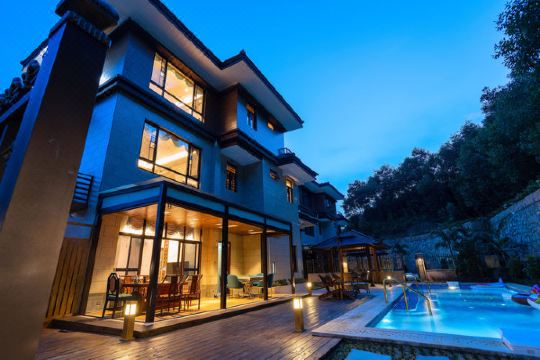 清远勤天泉谷半山度假温泉别墅