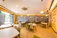 GreenTree Inn Hefei Binhu Exhibition Center Hotel - Esports