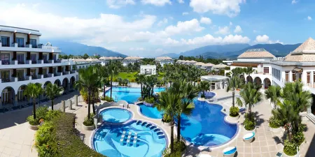 Papago International Resort Отели рядом с достопримечательностью «Пунг-Шунг»