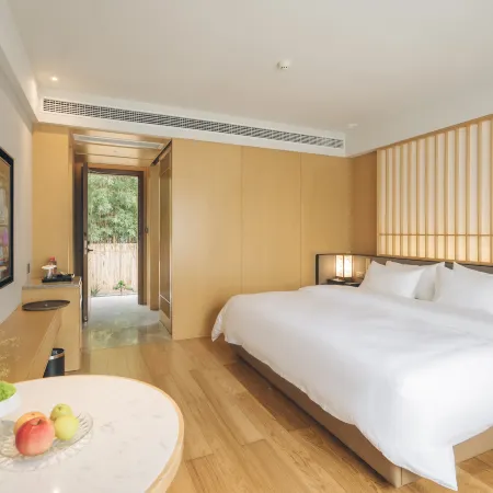 Luhu Hotel