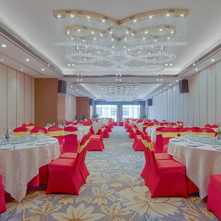 Ronghu Hotel