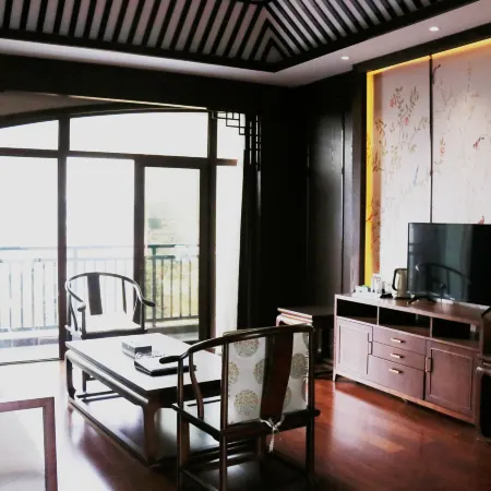 Suiyue Tucheng Hotel