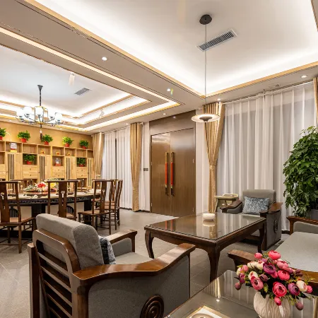 Zhangye LanQi International Hotel