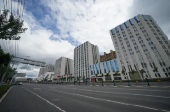 บิสซิเนส โฮเต็ล โกลเด้น ดูโอ หมู่ตันเจียง