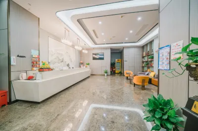 Tianjia Holiday Hotel (Nanjing Tianyin Avenue Metro Station Store) Hotels near Jiangning Liusigan Tiaopifa