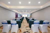 Vienna International Hotel (Taicang South Railway Station Nanyang Plaza) - balcony