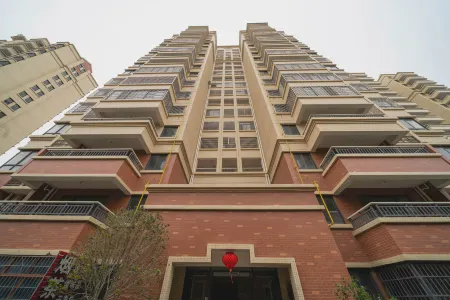 Yunjian Serviced Apartment (Zhangzhou Railway Station Branch)