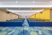 Phoenix Hotel(Railway Station Subway Station) فنادق في نان نينغ