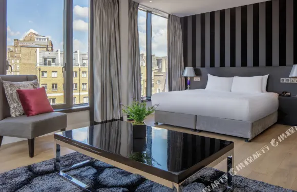 格林威治希爾頓逸林酒店