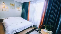 Zigui Kaige B & B