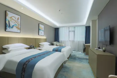 Zhijin Livable Fashion Hotel
