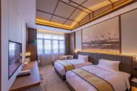 Jiulongkou HanTian Hot Spring Resort Hotel