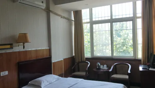 Baichuan Hotel, Jixian