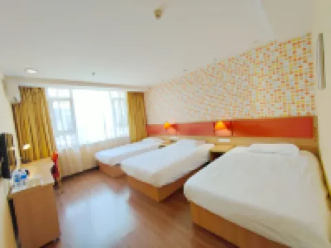 Homeinn Hotel (Baishan Railway and Coach Terminal) Hoteles en Baishán