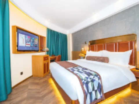 Zhe · Coffee Hotel (Jiayuguan Chengxin Square Store) Hotels in Jiayuguan