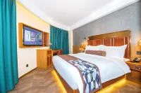 Zhe · Coffee Hotel (Jiayuguan Chengxin Square Store) Hotels in Jiayuguan