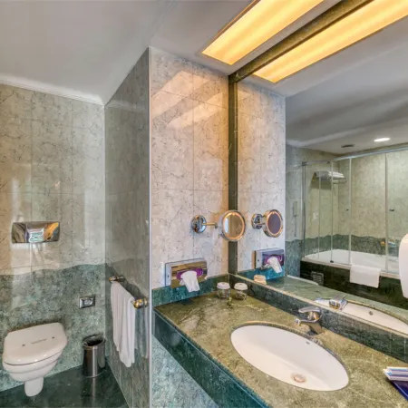Porto Bello Hotel Resort & Spa