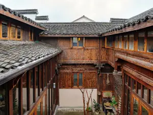 Hangzhou Eight Blessings Inn