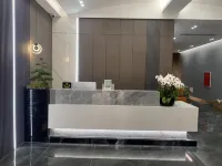 Kaiman Chain Hotel (Chengdu Tianfu International Airport) - parking
