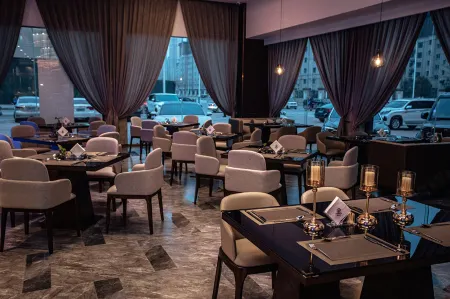 Puyunju hotel Отели рядом с достопримечательностью «Nandun Ancient City»