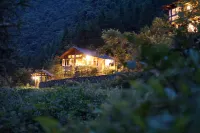 The Heart of the Mountains Jiaxiuyan Homestay Hotels in Dushan