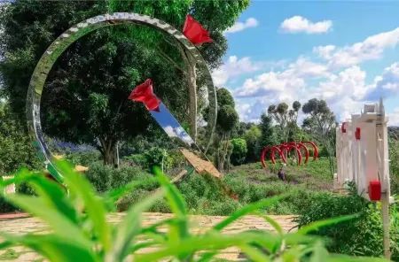 Jizhu Holiday Apartment (Menghai Mengbala Store) Отели рядом с достопримечательностью «Tea Character Square»