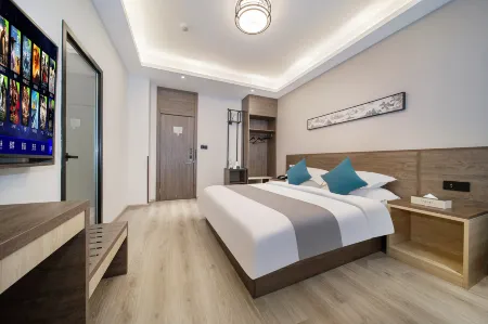 Fairyland Hotel (Chuxiong Yizu Town Prefecture Government) Отели рядом с достопримечательностью «Chuxiong Normal University (Yangguang Avenue)»