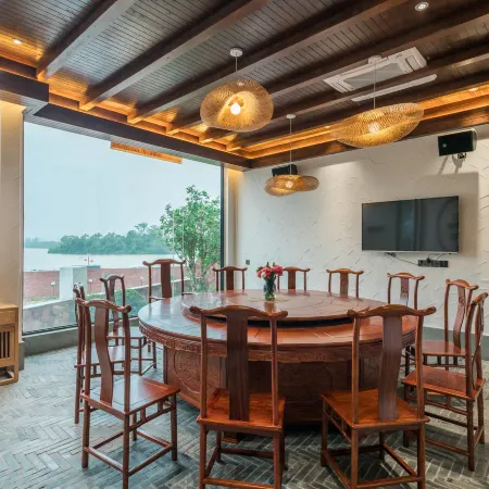 Star Lake Lanyue Song Culture Guesthouse (Zhaoqing Qixingyan Scenic Area)