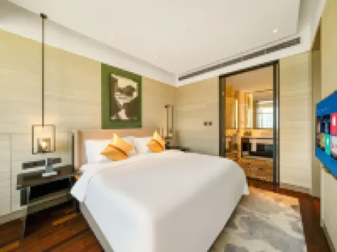 Radisson Ningbo Beilun Hotels near Asoka Temple