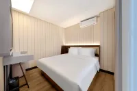 Hanting Hotel (Harbin Dongdazhi Street Hongbo Square Branch) Hotels near roseonly