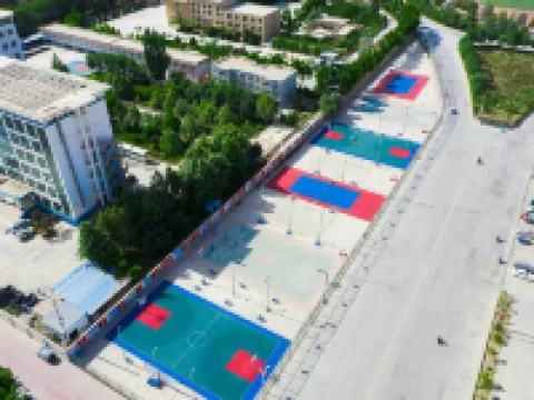 Super 8 Selected Hotel (Century Avenue Branch, Bachu County) Hoteles en Condado de Maralbexi