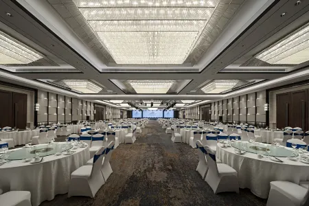 Yiman Hotel Отели рядом с достопримечательностью «Hunan First Normal University»